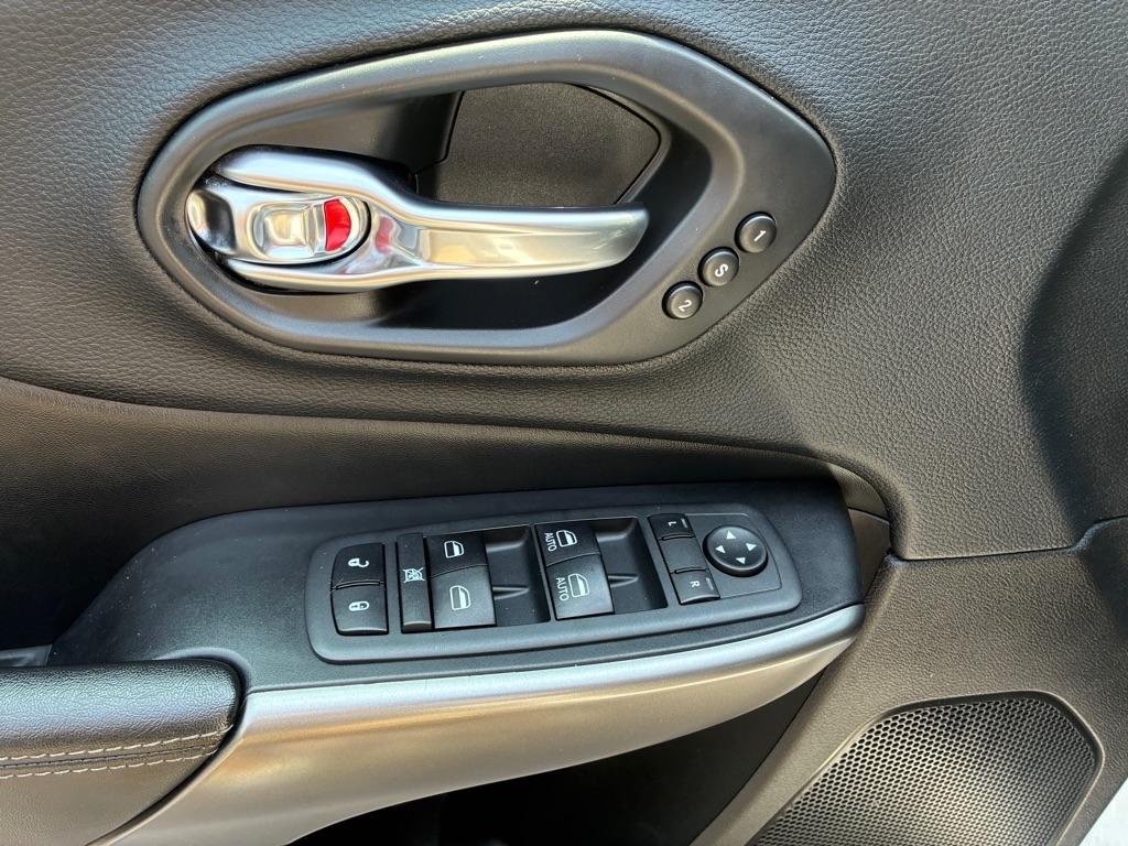 Jeep Cherokee  2020