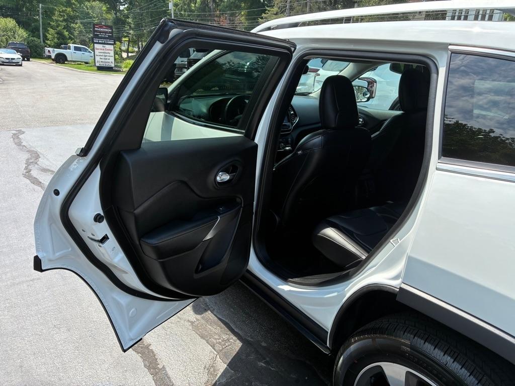 Jeep Cherokee  2020