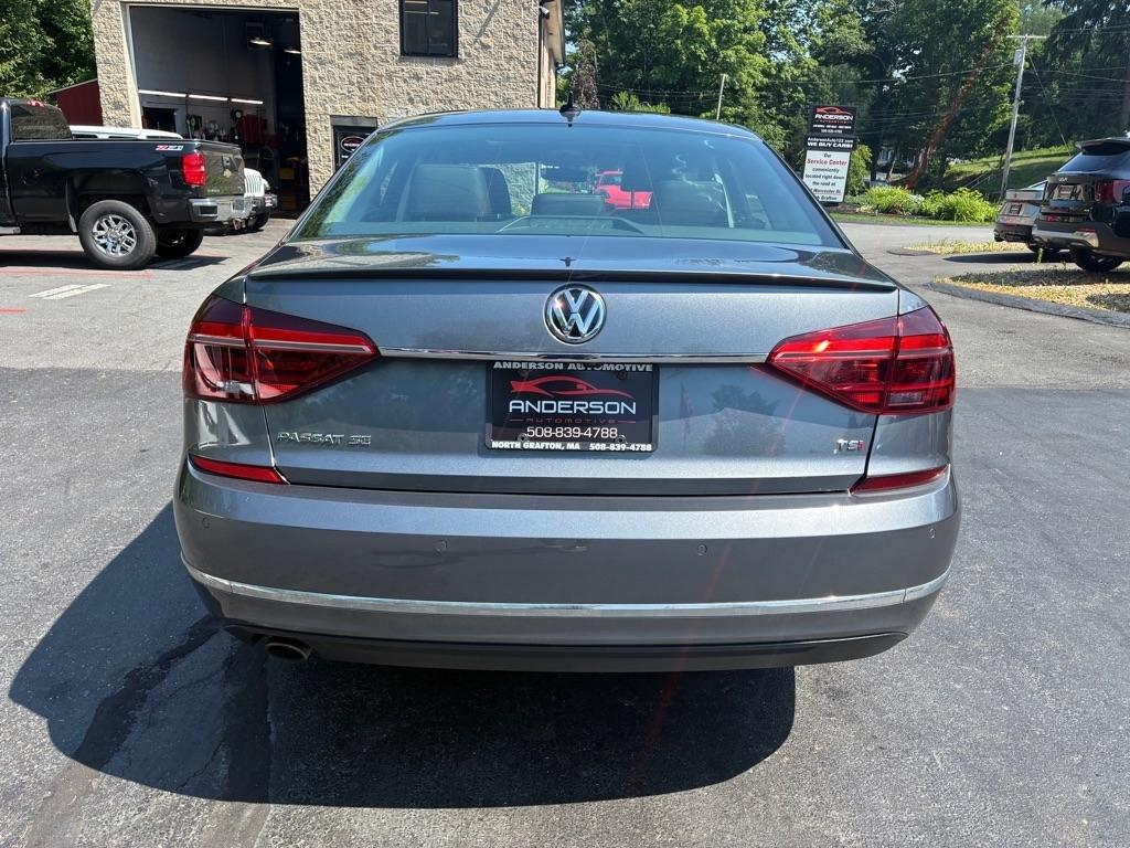 Volkswagen Passat  2018