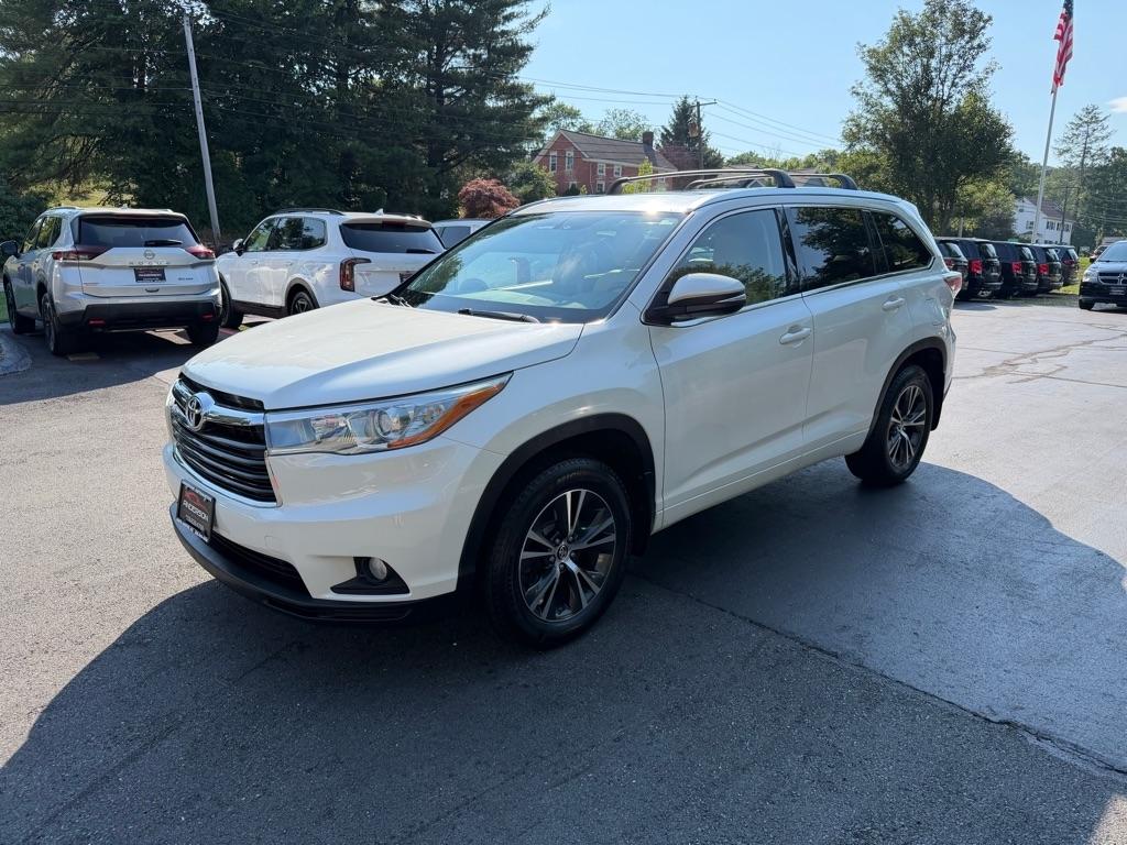 Toyota Highlander  2016