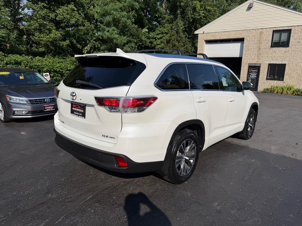 Toyota Highlander  2016