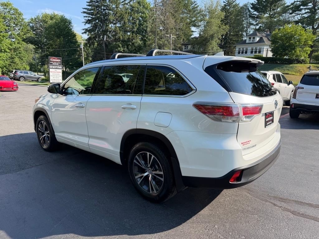 Toyota Highlander  2016