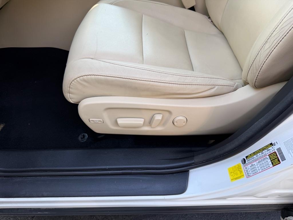 Toyota Highlander  2016