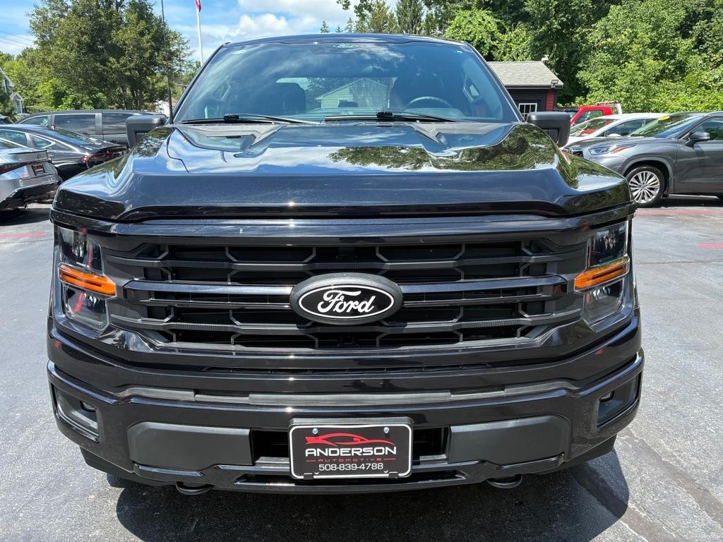 Ford F-150  2025