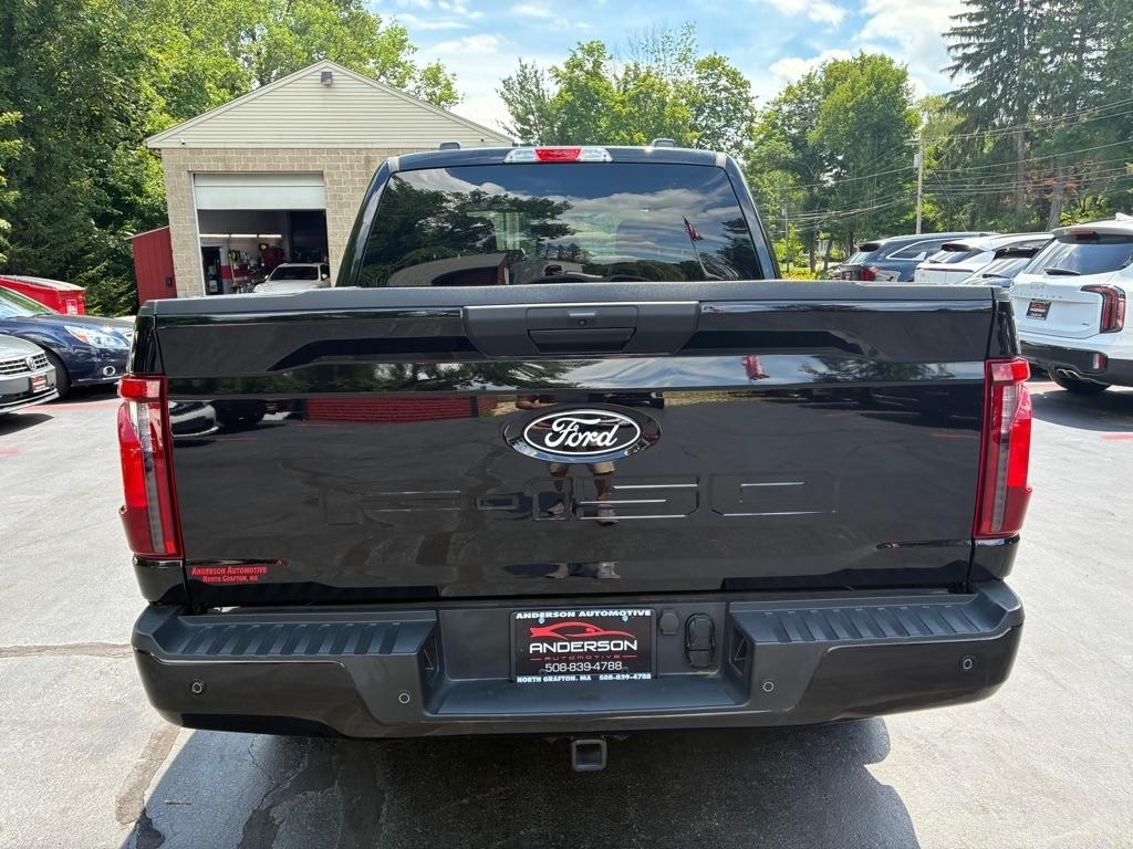 Ford F-150  2025