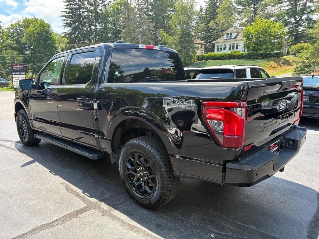 Ford F-150  2025