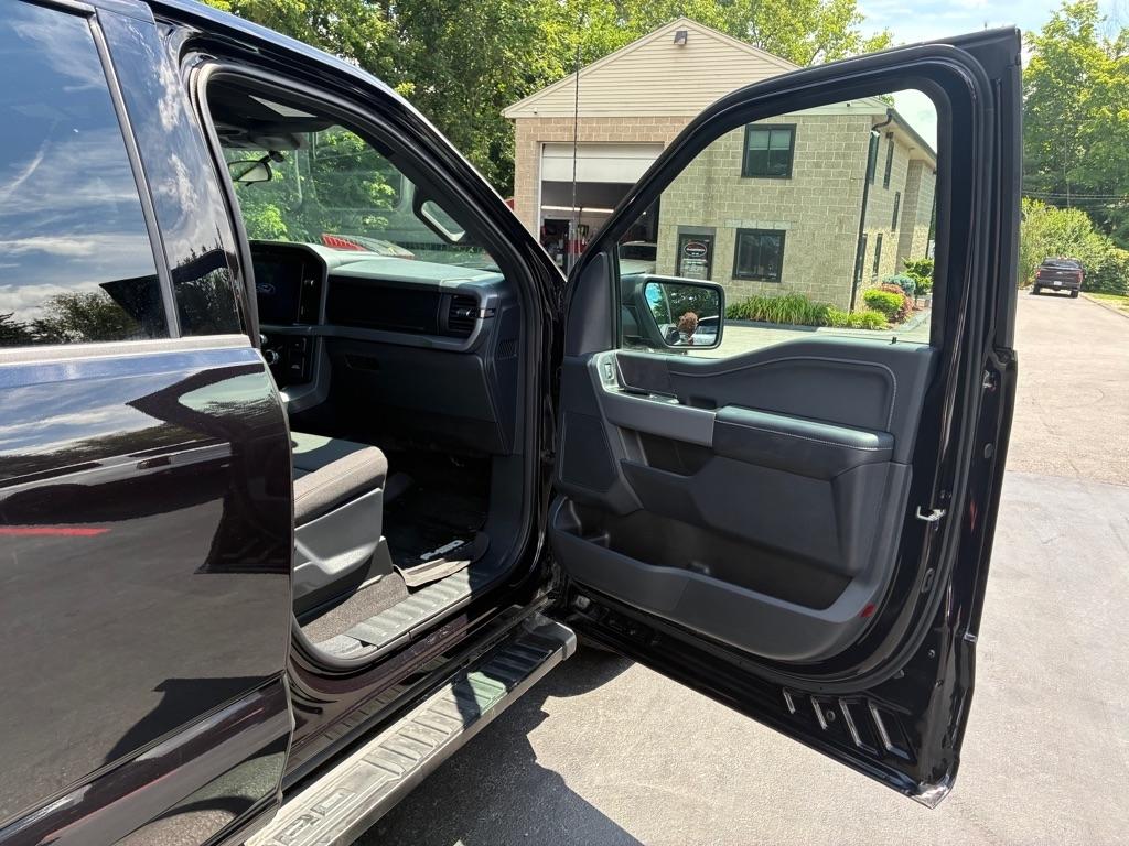 Ford F-150  2025