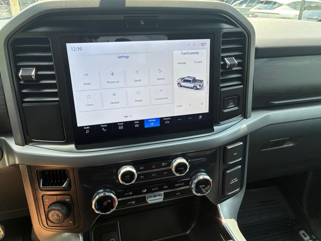 Ford F-150  2025