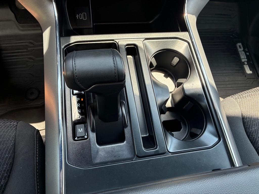 Ford F-150  2025