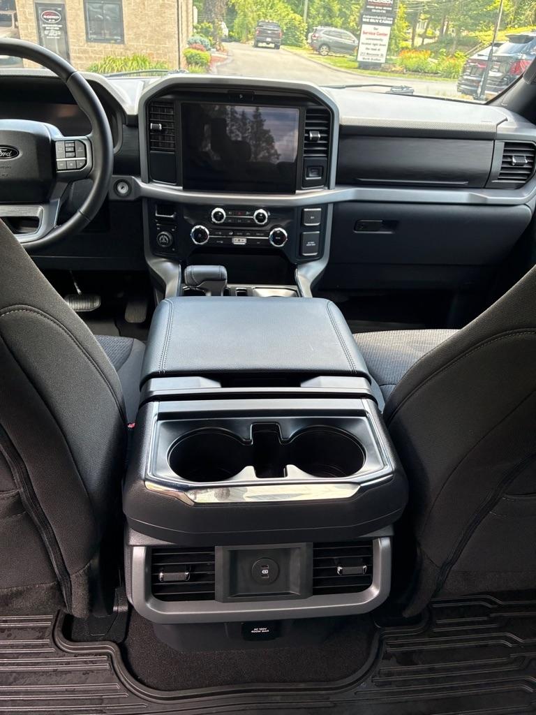 Ford F-150  2025