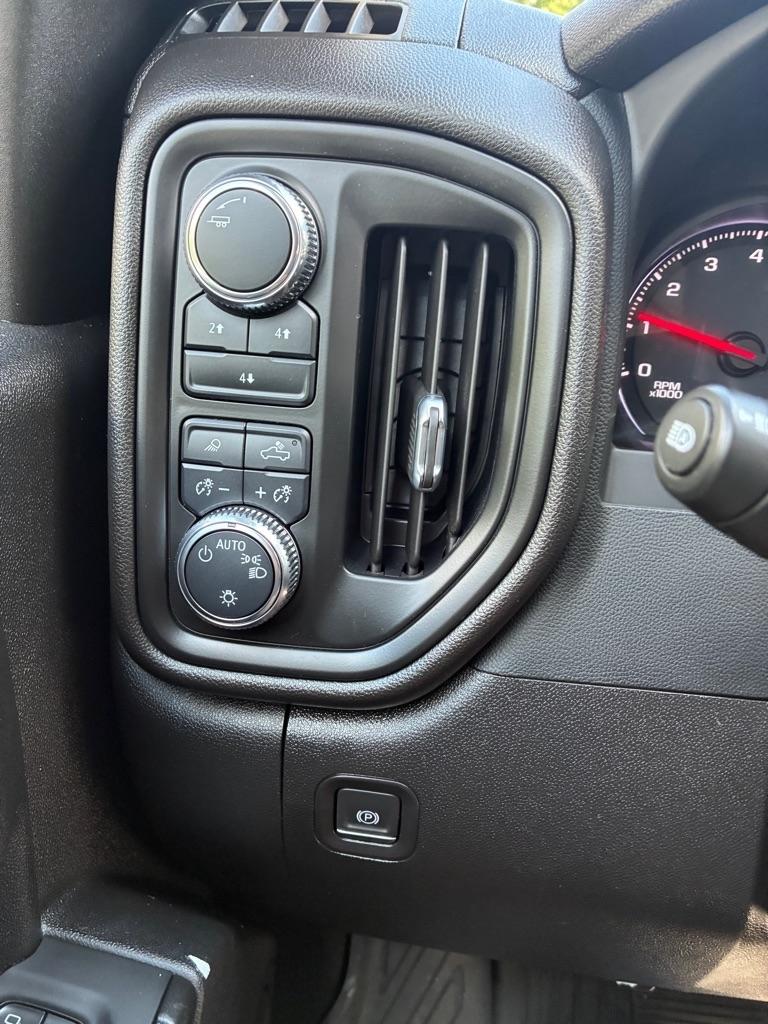 GMC Sierra 2500HD  2024