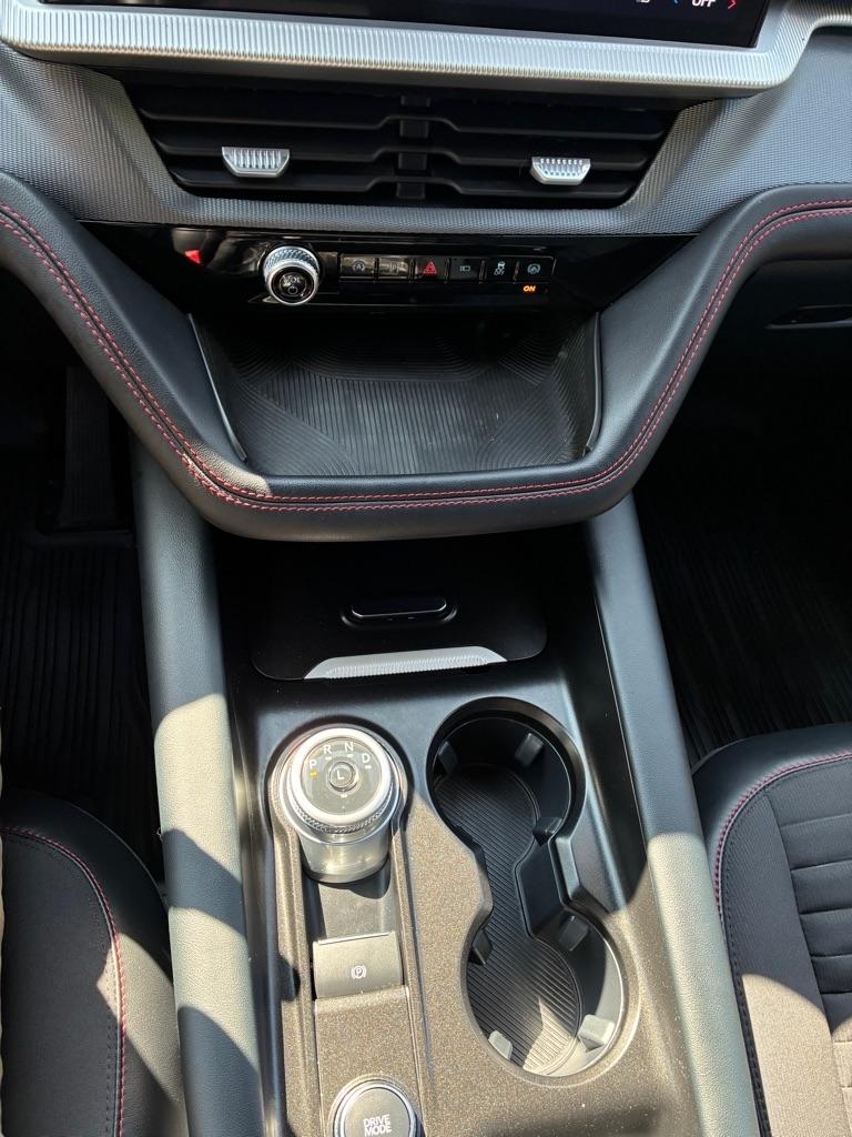 Ford Explorer  2025