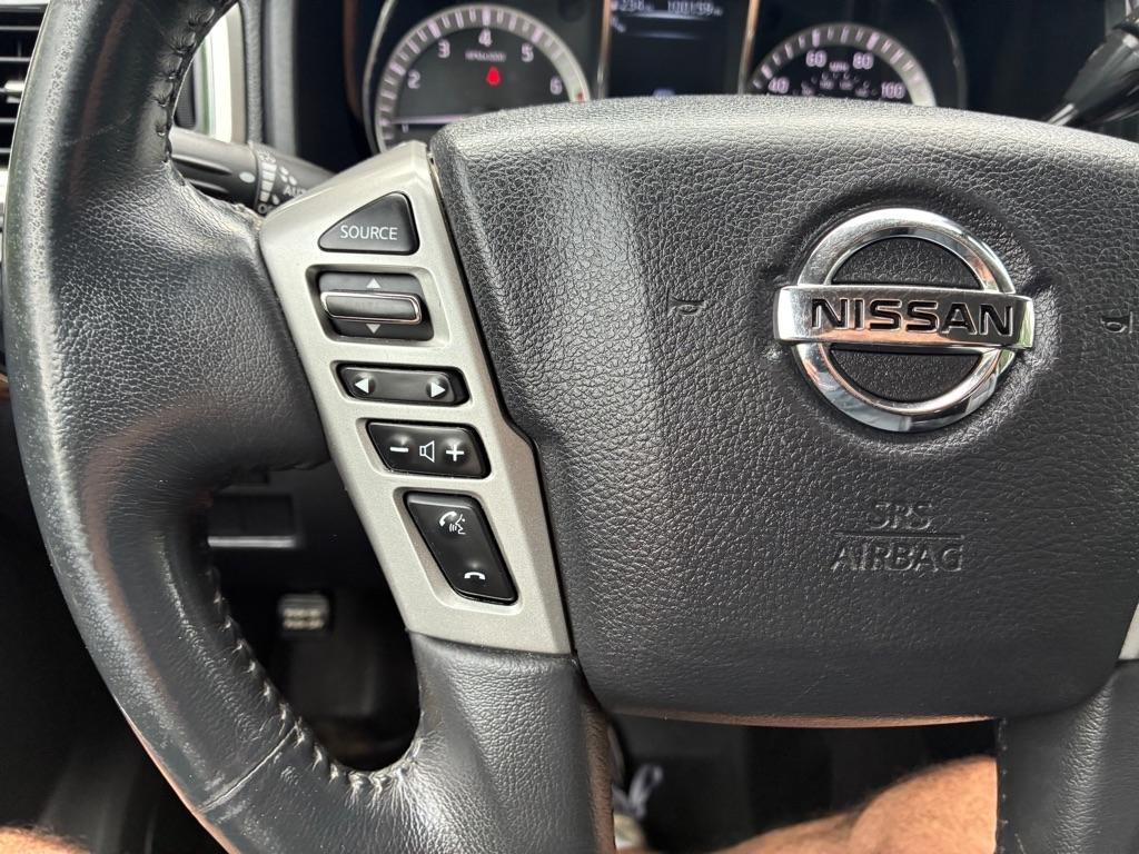 Nissan Titan  2017
