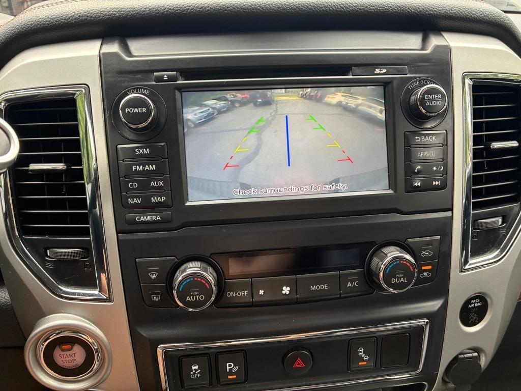 Nissan Titan  2017