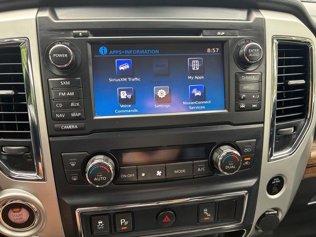 Nissan Titan  2017