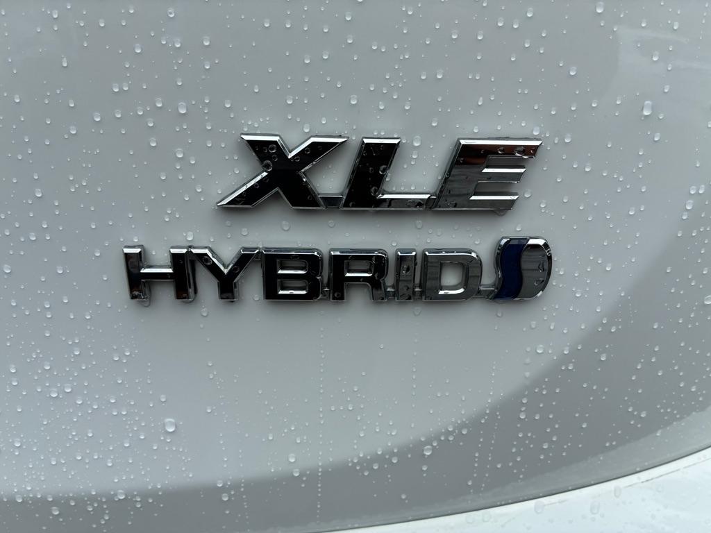 Toyota RAV4 Hybrid  2018