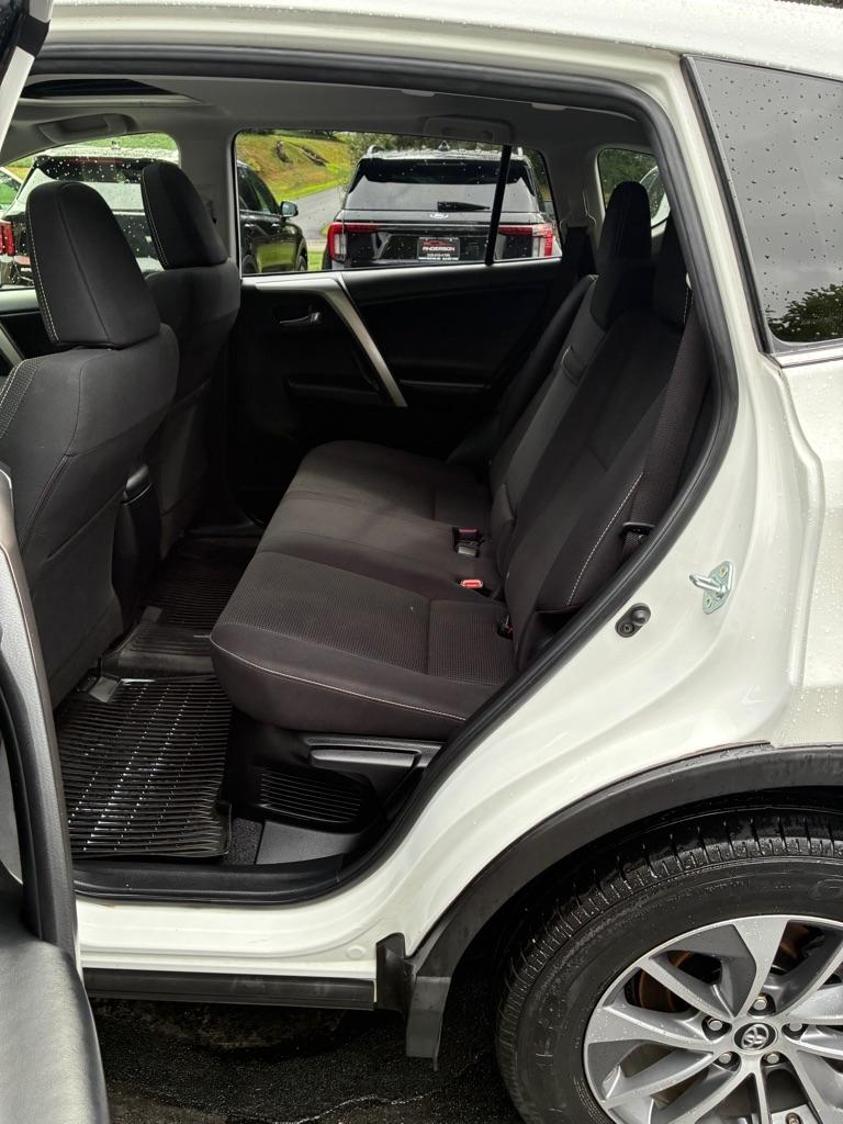 Toyota RAV4 Hybrid  2018