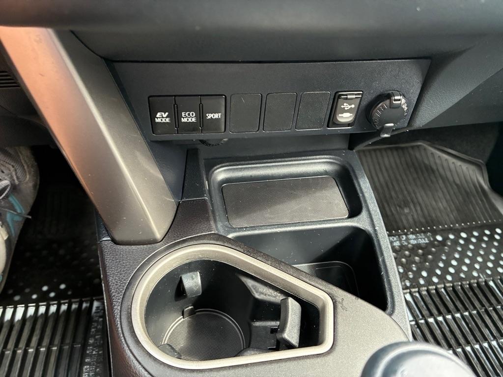 Toyota RAV4 Hybrid  2018