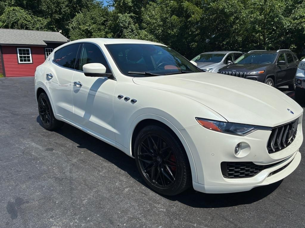 Maserati Levante  2019