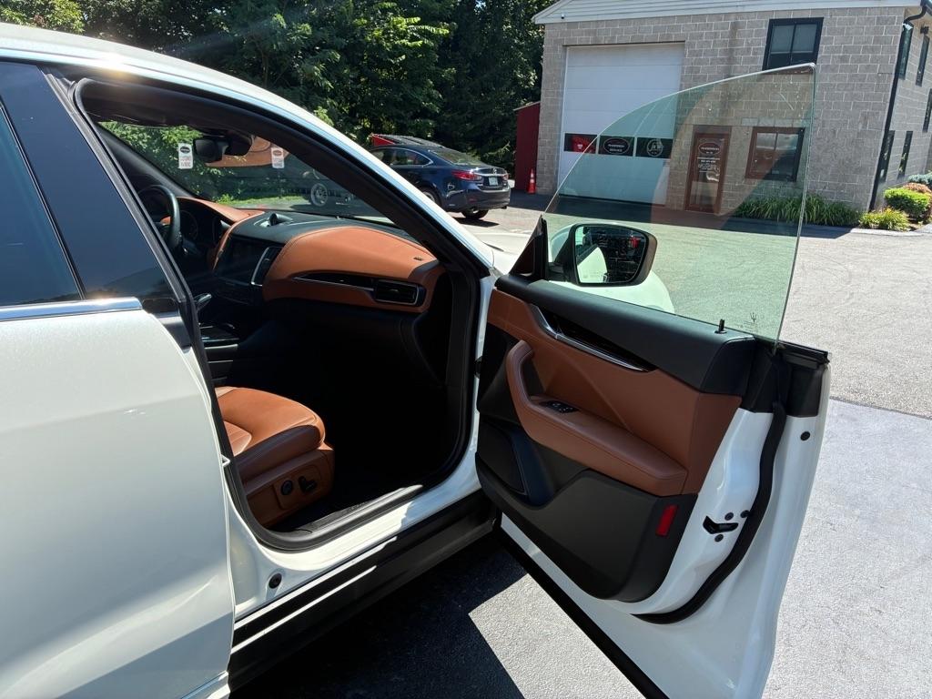 Maserati Levante  2019