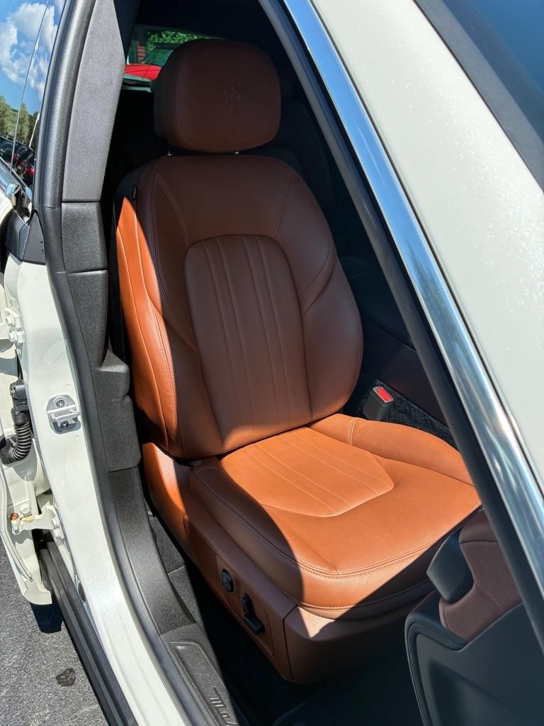 Maserati Levante  2019