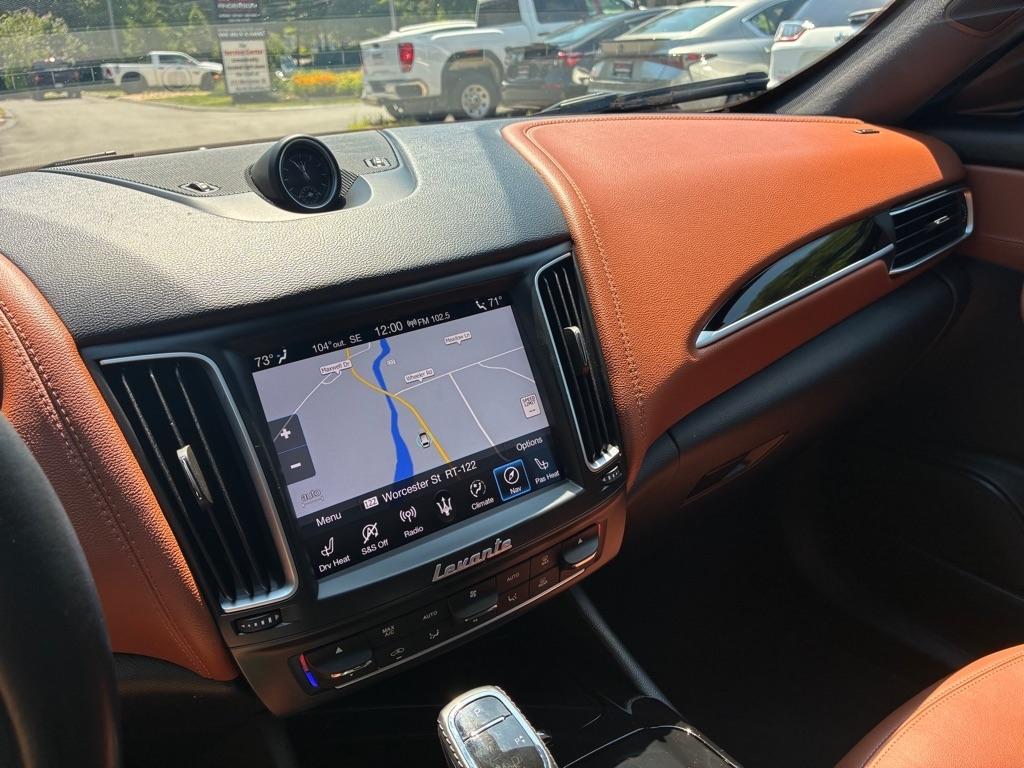Maserati Levante  2019