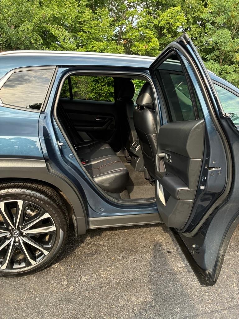 Mazda CX-50  2023