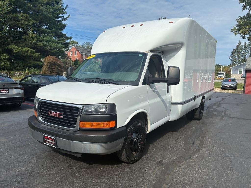 GMC Savana  2016