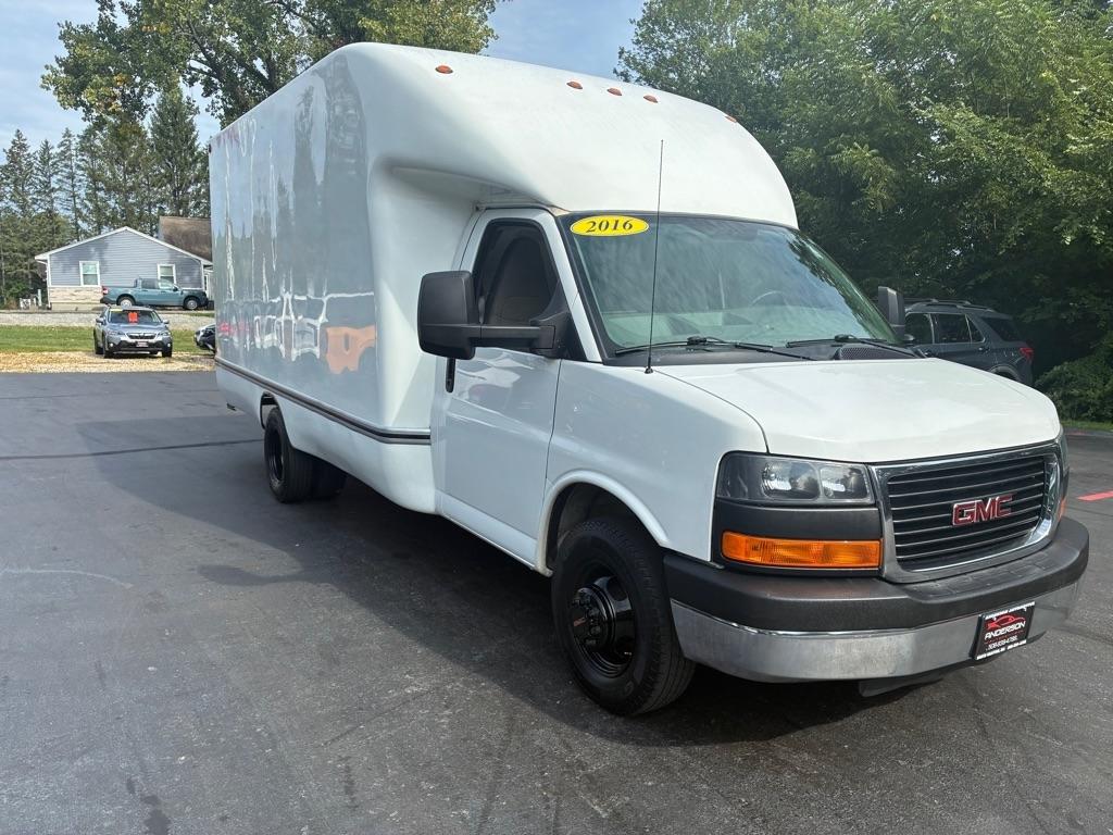 GMC Savana  2016