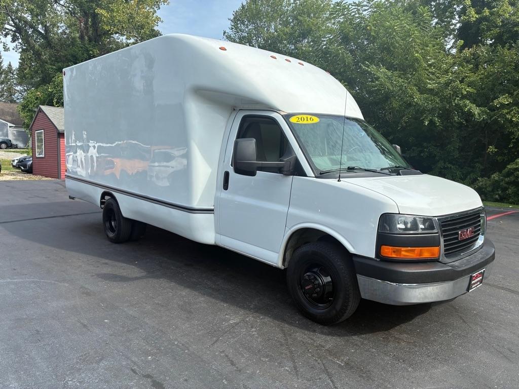 GMC Savana  2016