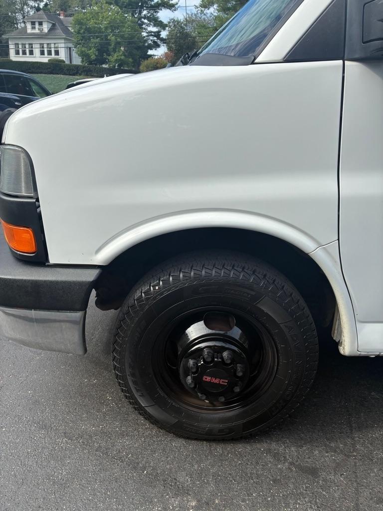 GMC Savana  2016
