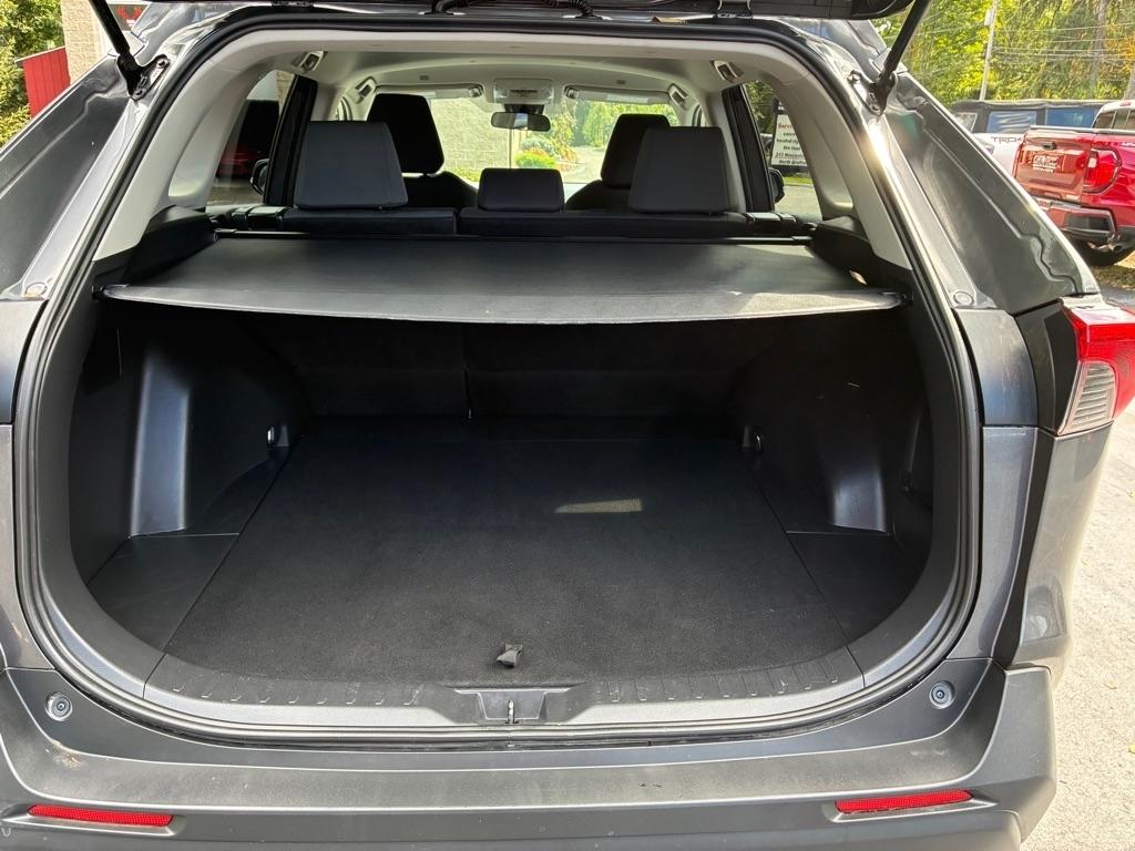 Toyota RAV4  2025