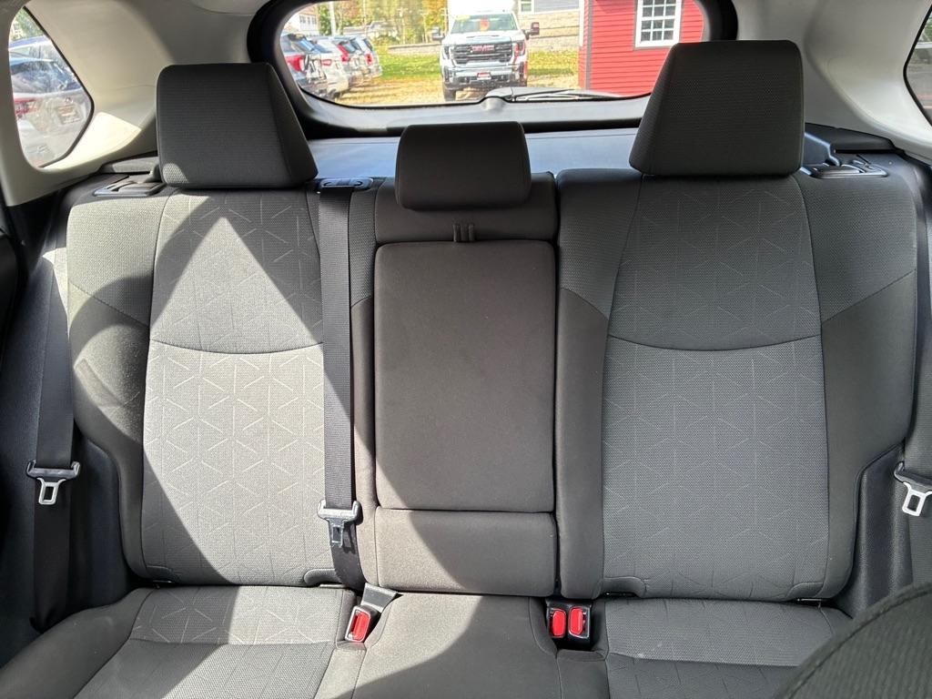 Toyota RAV4  2025