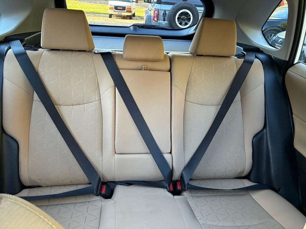 Toyota RAV4  2025