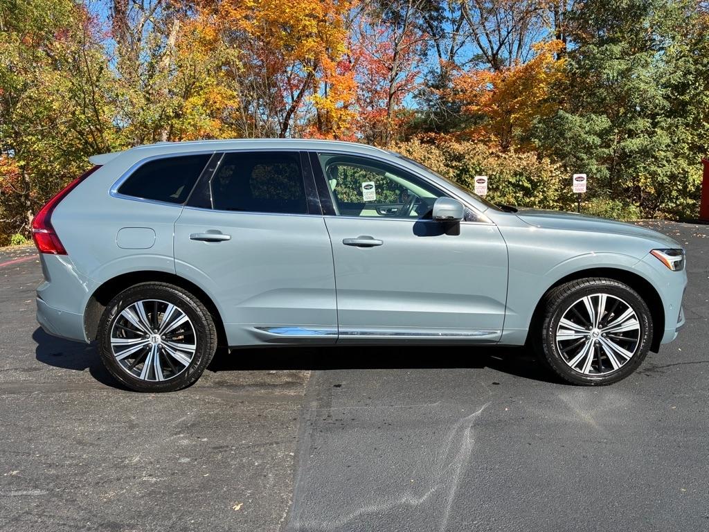 Volvo XC60  2022