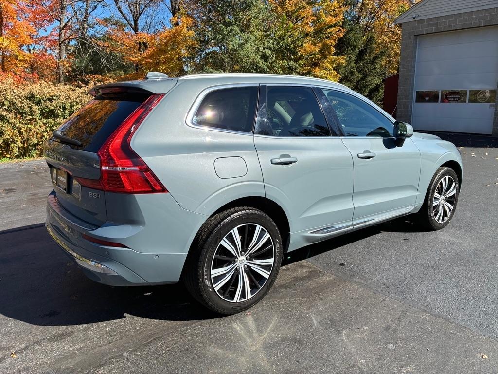 Volvo XC60  2022
