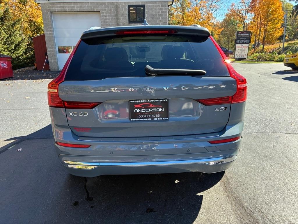 Volvo XC60  2022