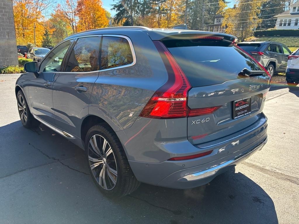Volvo XC60  2022
