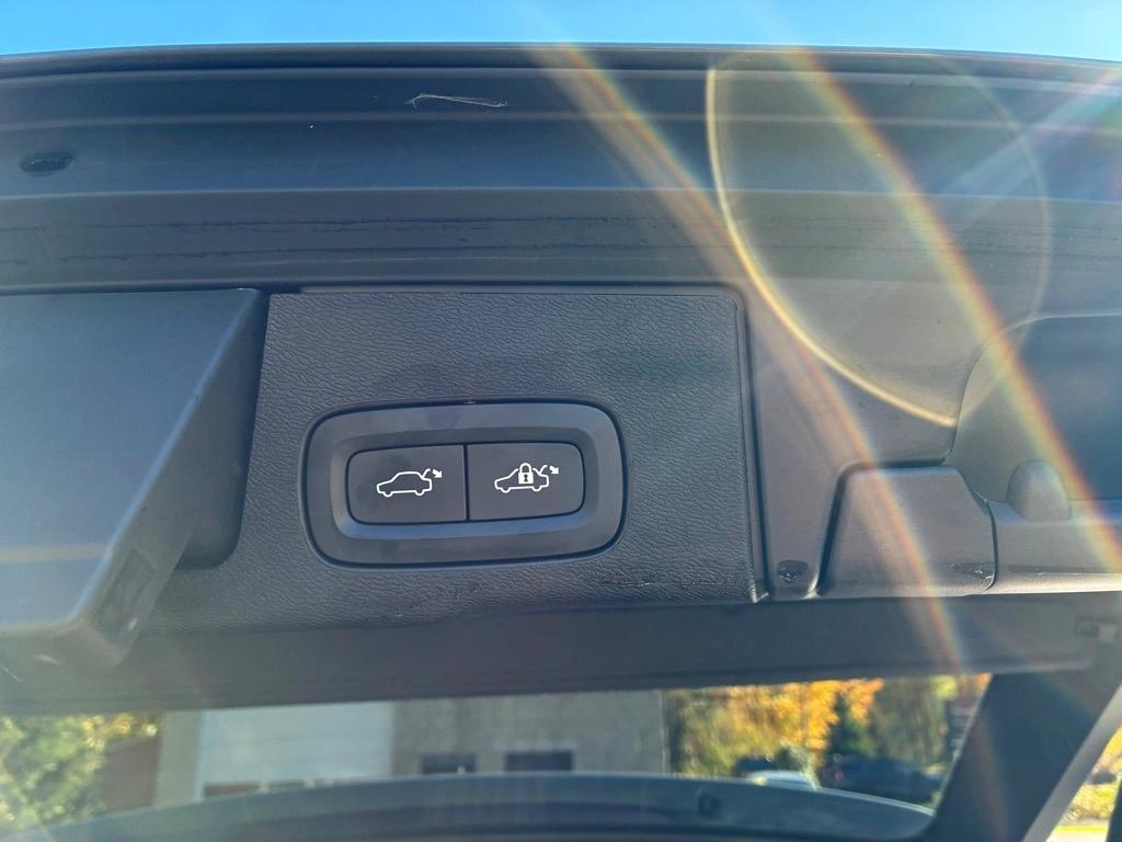 Volvo XC60  2022