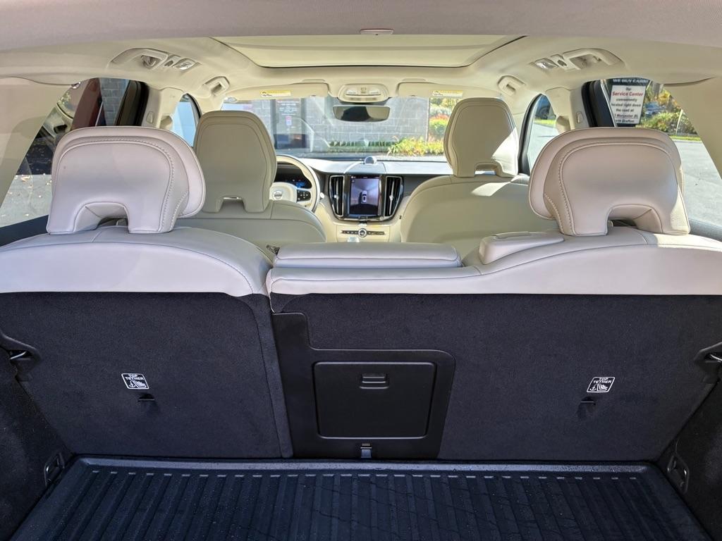 Volvo XC60  2022