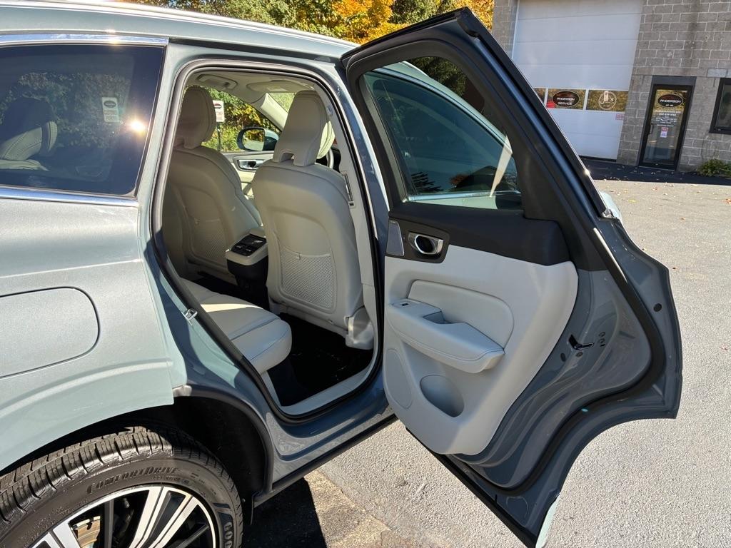Volvo XC60  2022