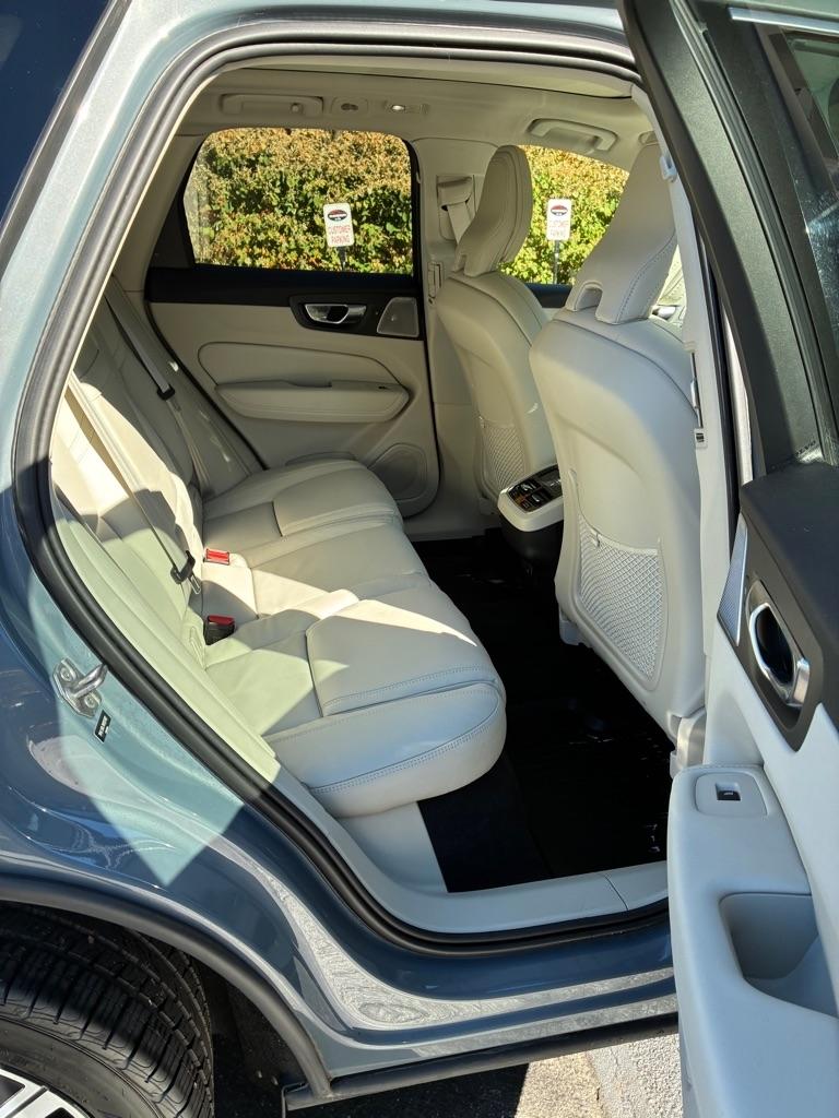 Volvo XC60  2022