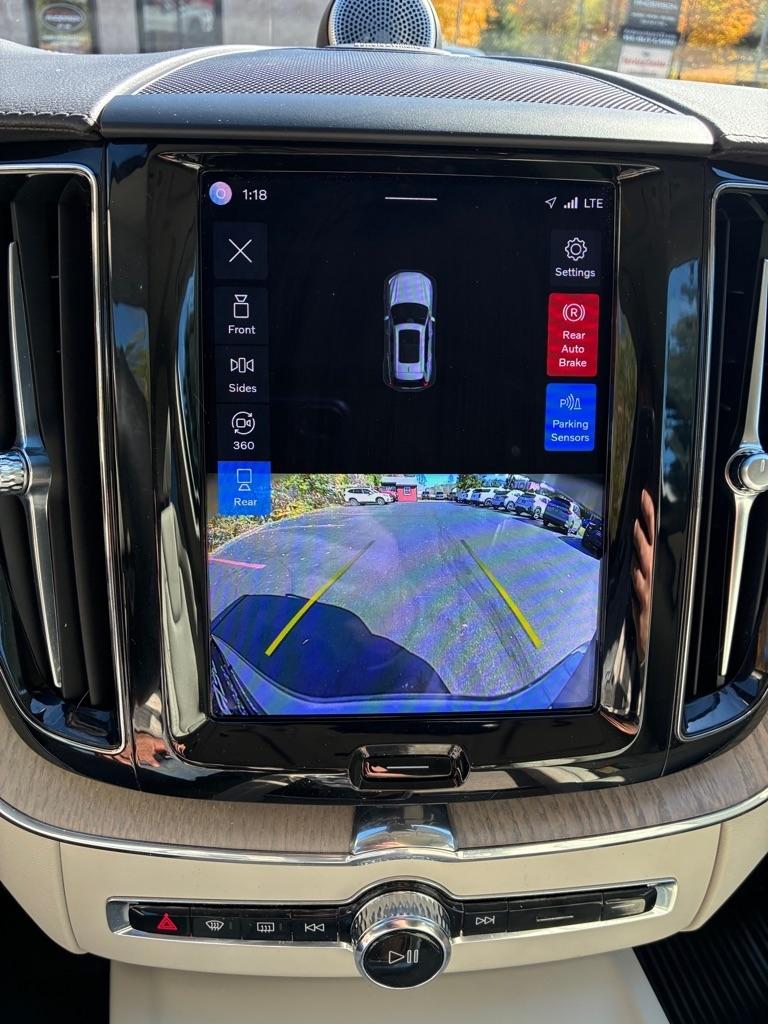 Volvo XC60  2022