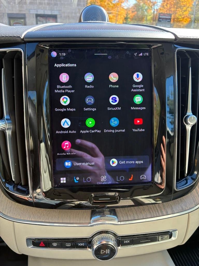Volvo XC60  2022