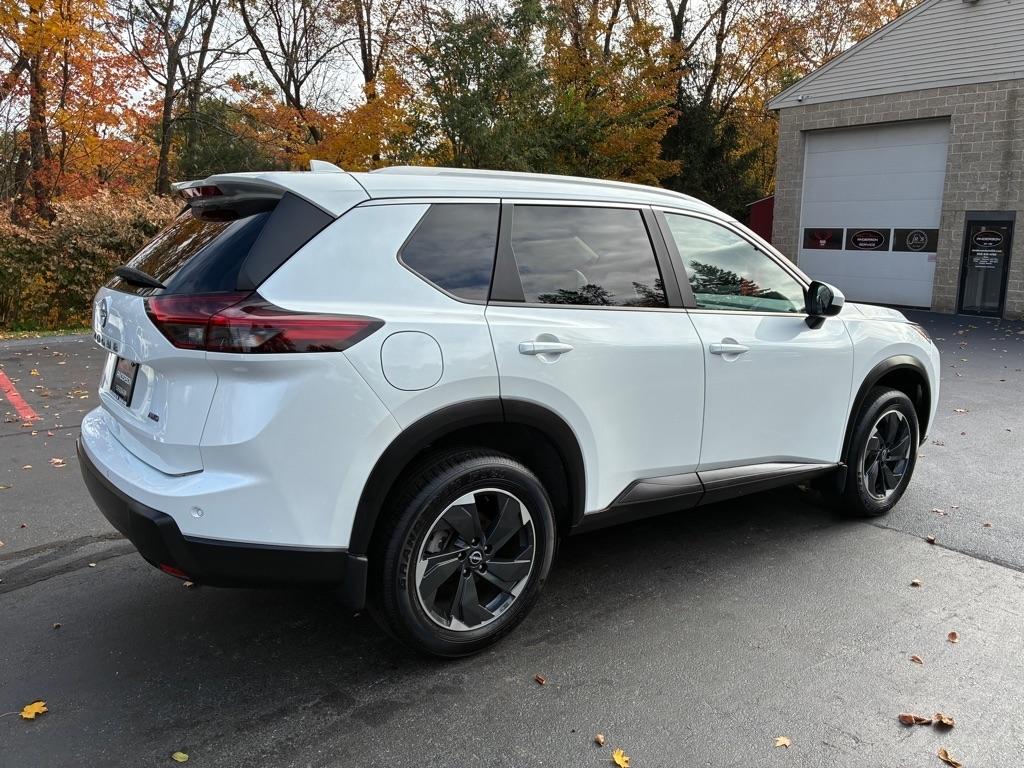 Nissan Rogue  2026