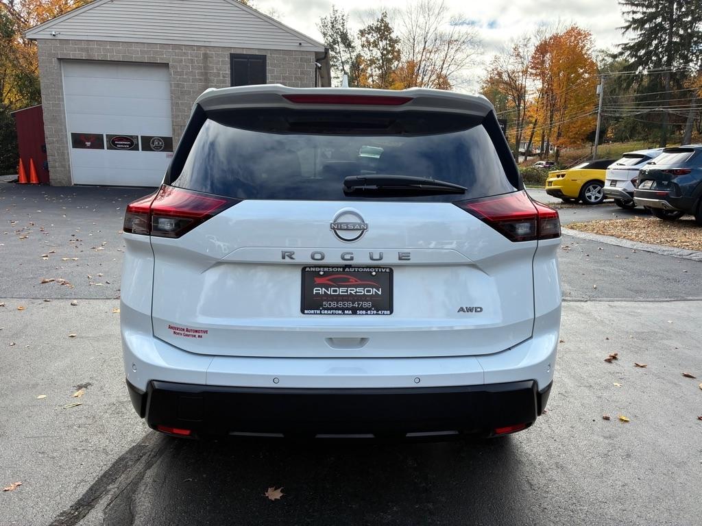 Nissan Rogue  2026