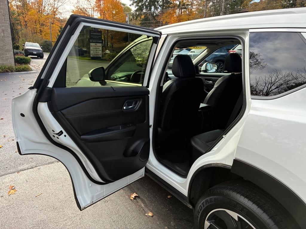 Nissan Rogue  2026