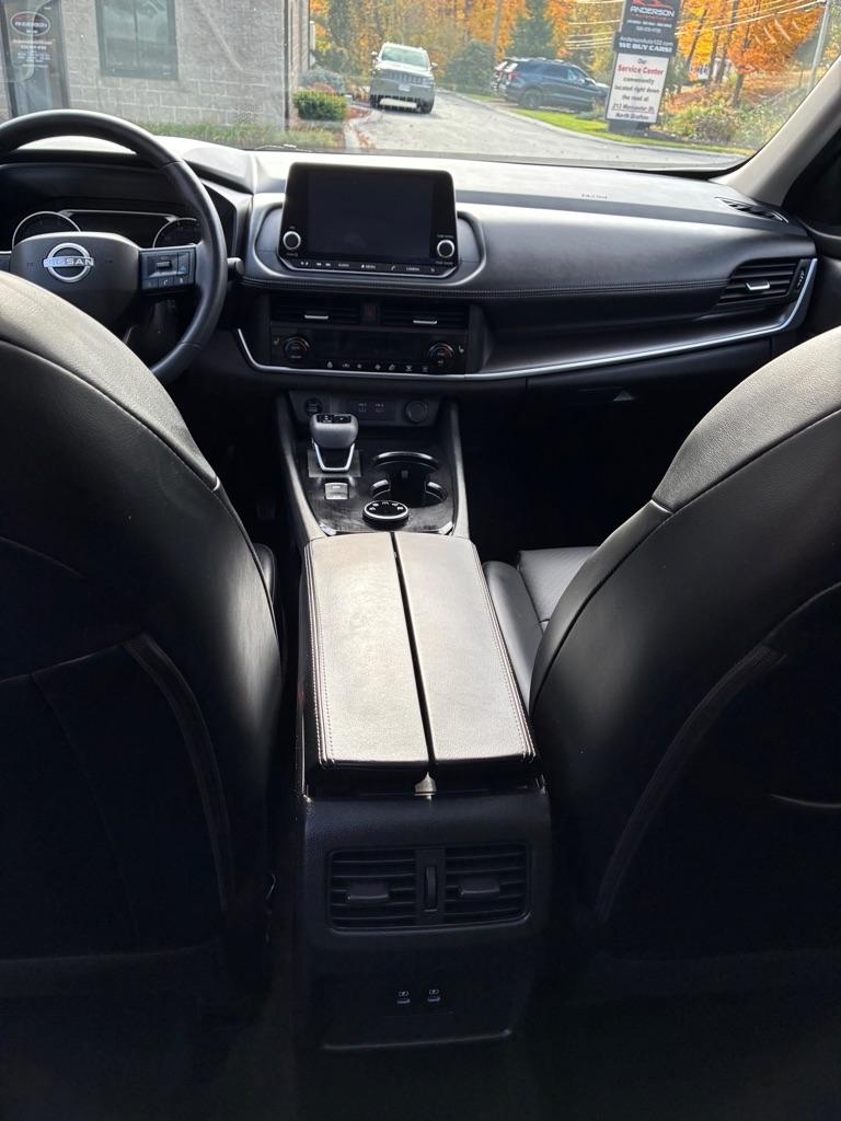 Nissan Rogue  2026