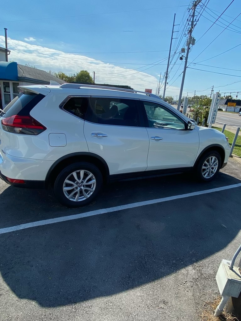 2017 Nissan Rogue 2017.5 AWD SV