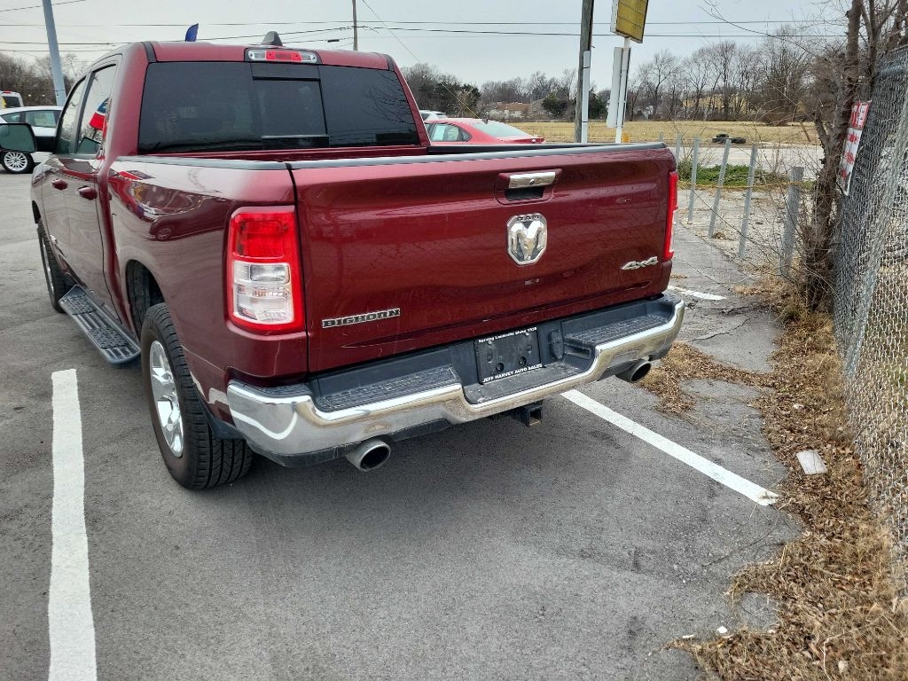 RAM 1500 Big Horn 4x4 Crew Cab 5'7" Box 2020